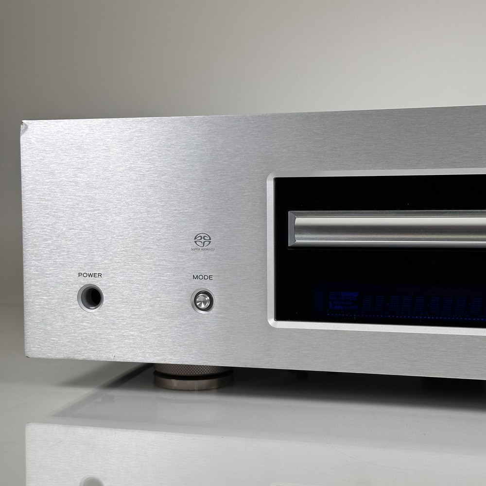 Esoteric X-05 CD SACD Player; AS-IS