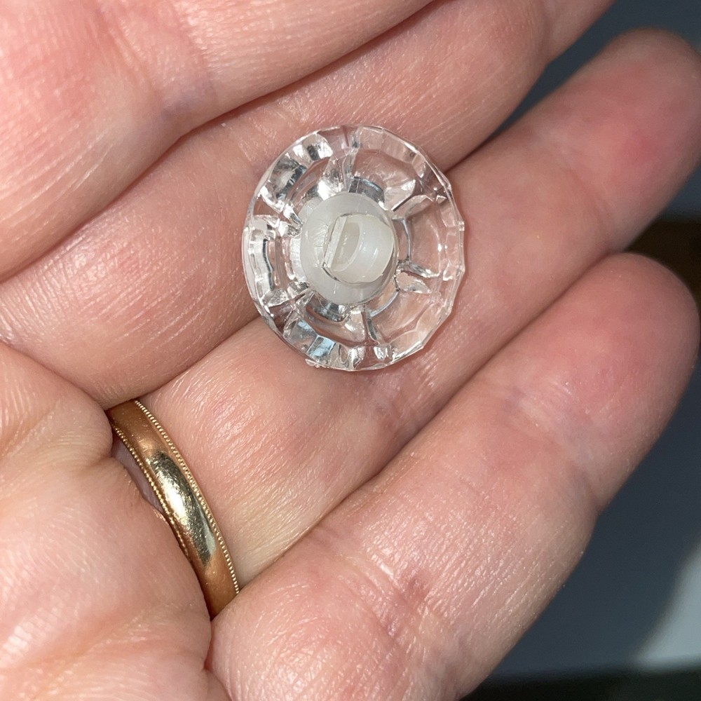 5 Plastic Clear Plastic & White Buttons Snap Together 3/4”