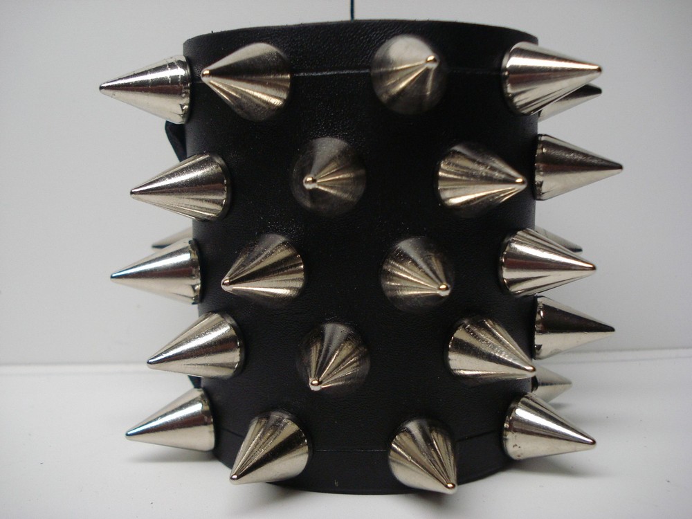 LEATHER SPIKED BRACELET. DEATH METAL .....(MDLB0214)..... IMPALED