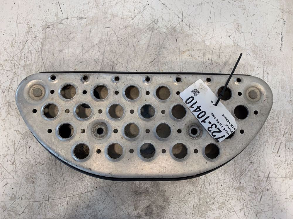 2002 Kenworth T2000 Step A771008 (723-10410)