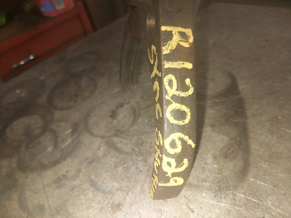 John Deere 5310 Fork gear Shift. (R120629)