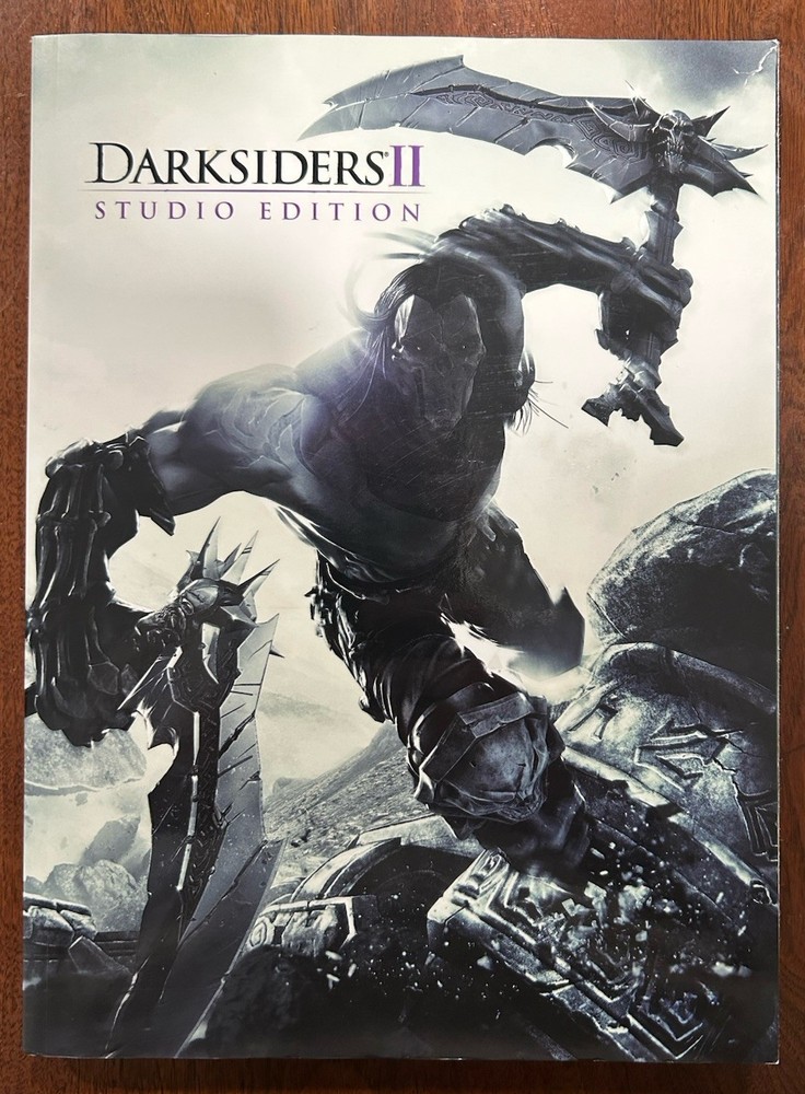 Darksiders II Studio Edition Strategy Guide - Preowned