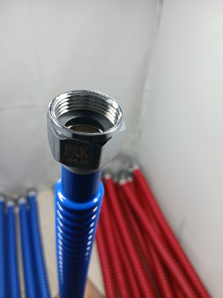 Lot Of 25 Everbilt 3/4" X 18" Water Heater Flex Connector Red & Blue New Openbox