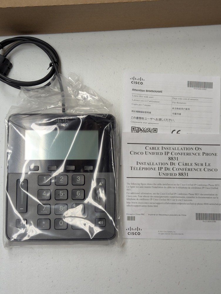 Cisco CP-8831 conference phone base w/control pad