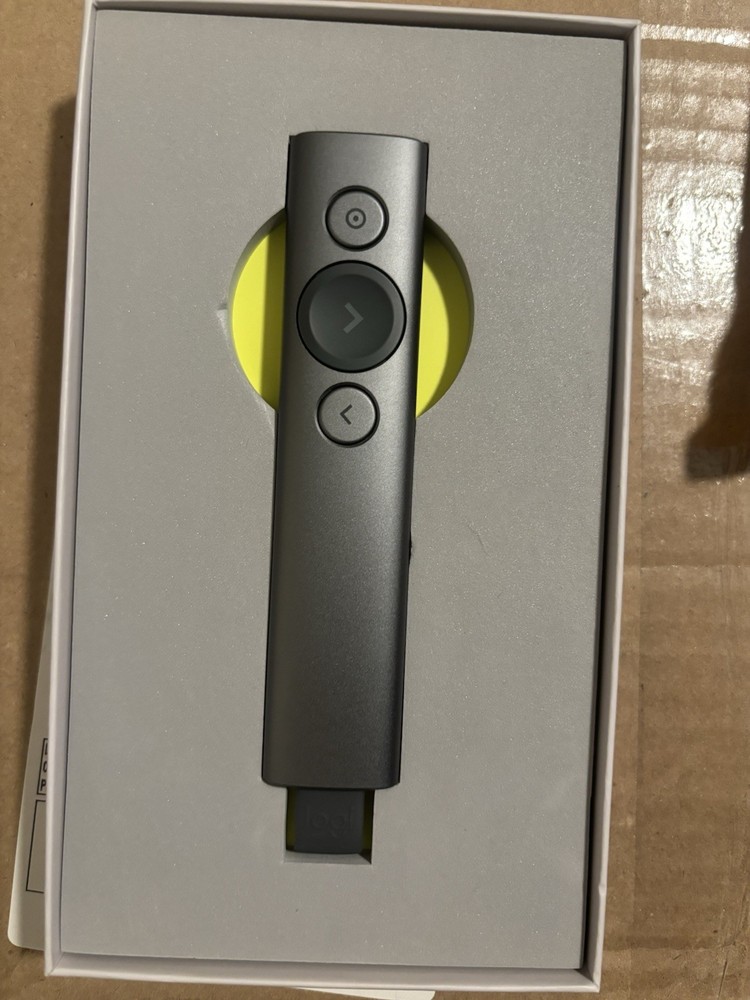 Logitech Spotlight 910-004654 Wireless Presentation Remote Control with USB