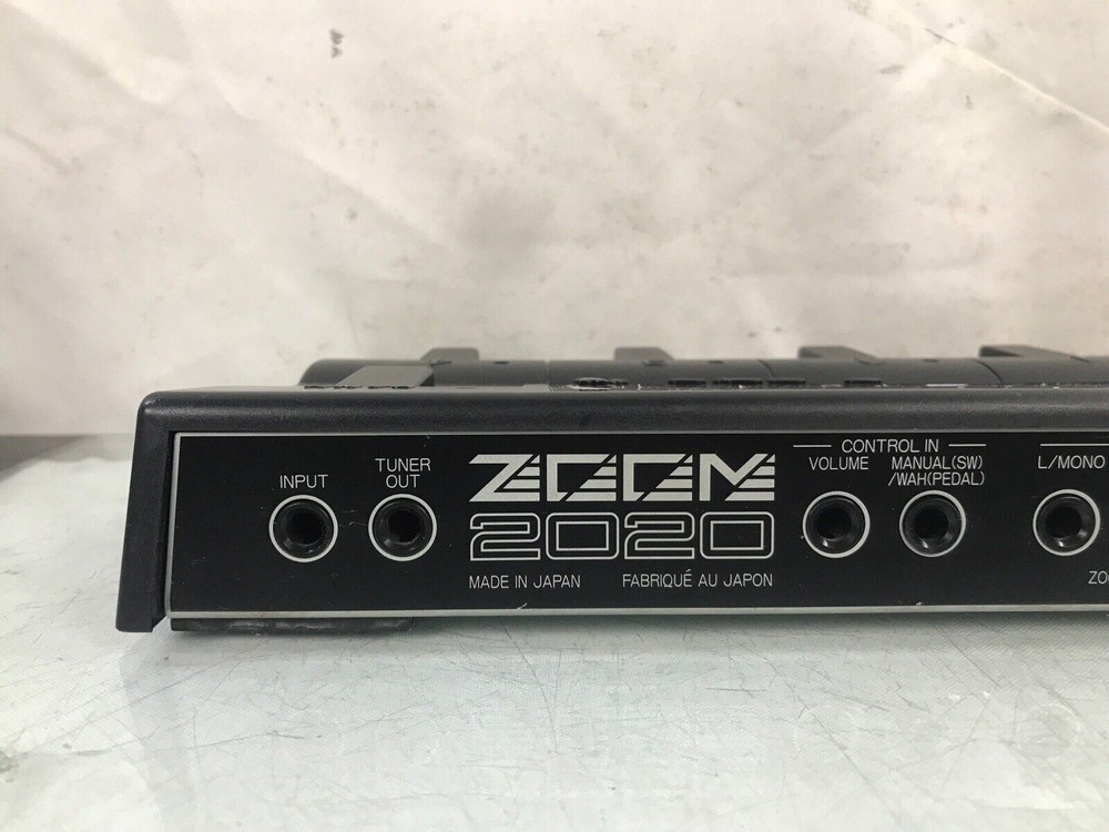Zoom Player 2020 Guitar Multi Effects Processor