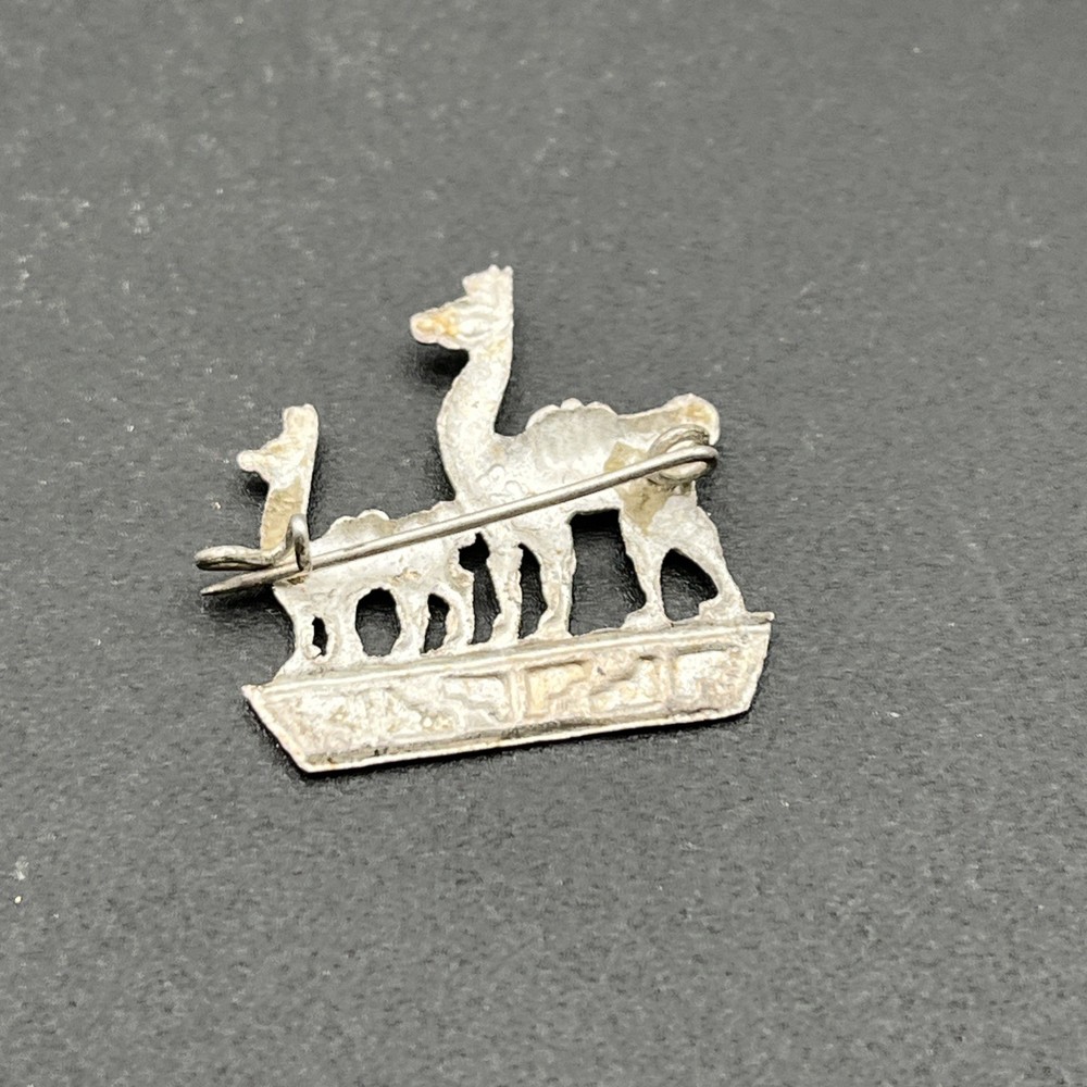 Vintage Peruvian Peru Llamas Lapel Hat Pin