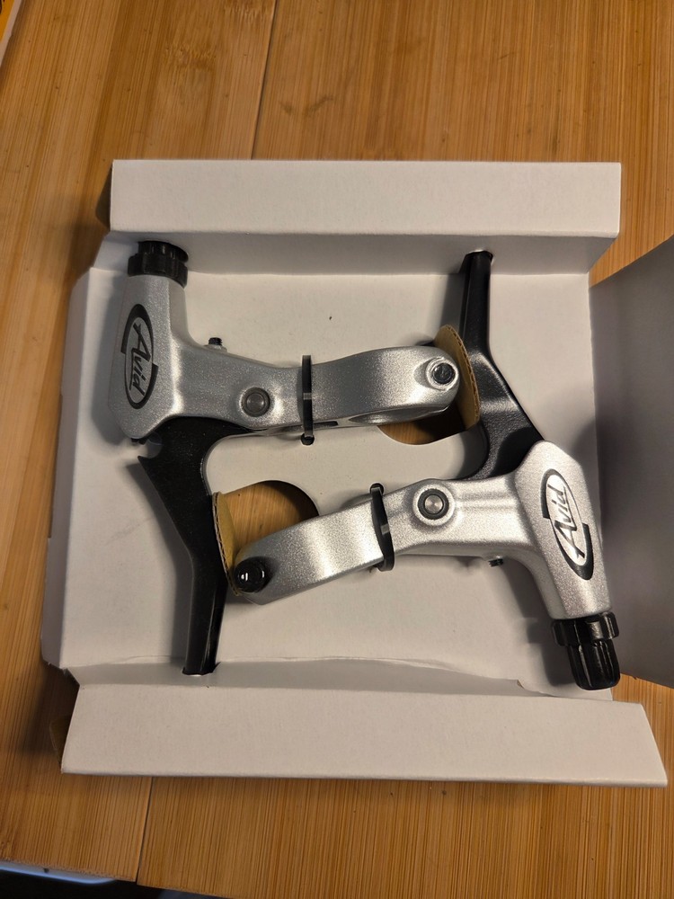 Avid FR-5 Lever Set Silver/Black