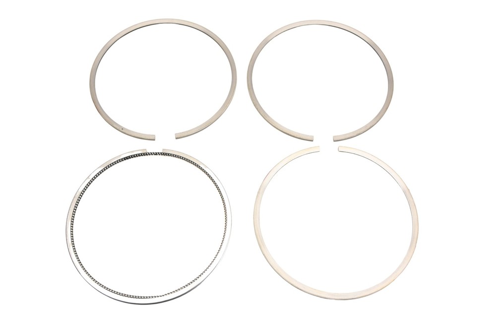 Mack 353GC299 Piston Ring Kit NOS
