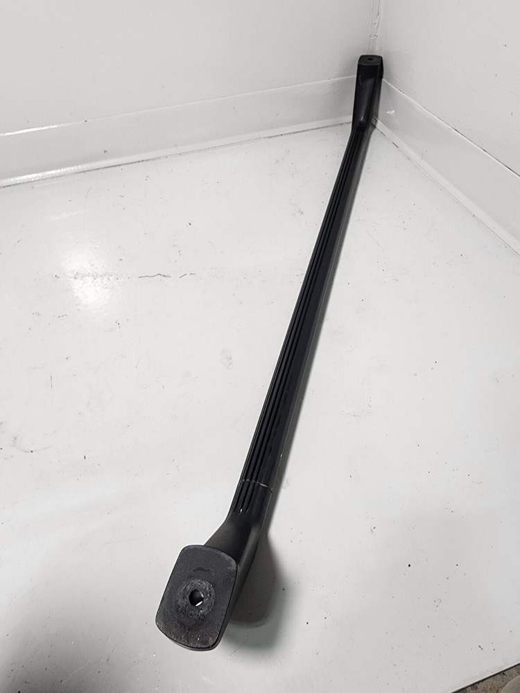 Mack Anthem Composite LH 40(in) Grab Handle, Cab Entry