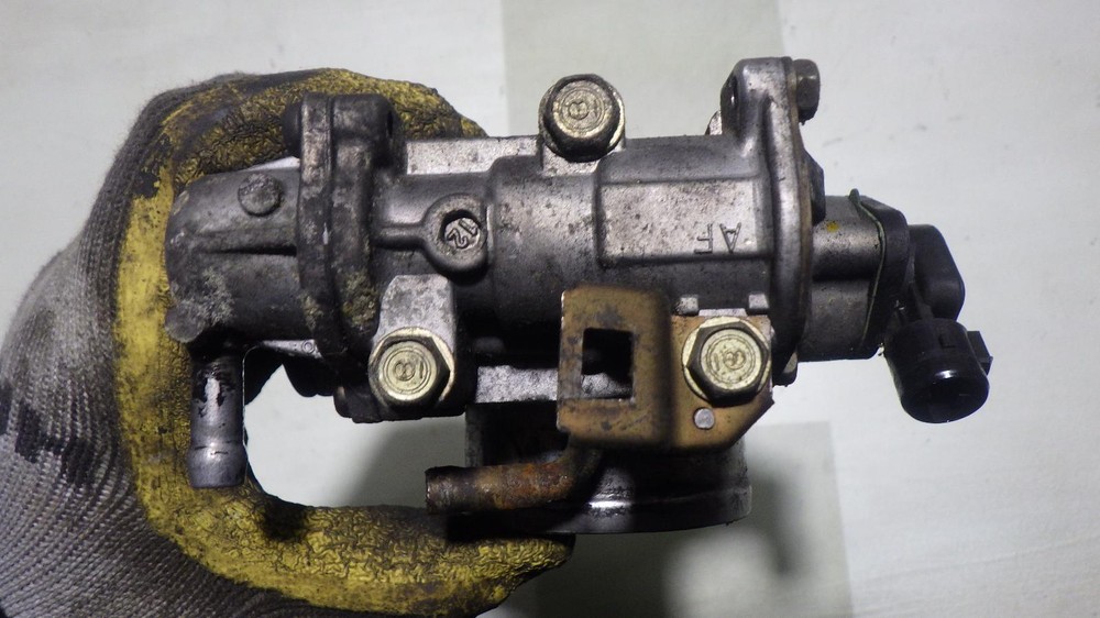 98 HONDA PRELUDE Throttle Body