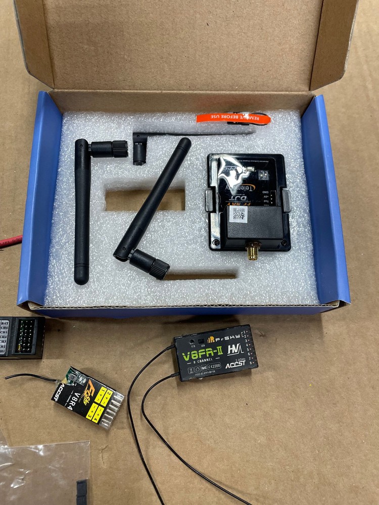 FrSky DJT Telemetry Transmitter Module plus several recievers See Pictures
