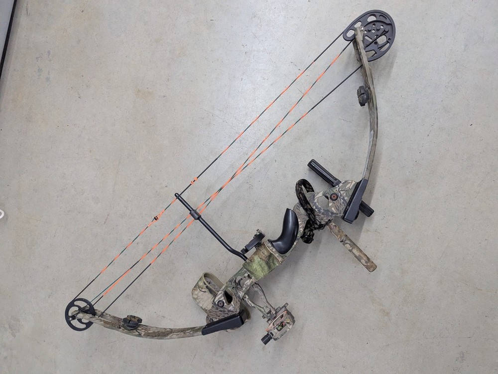 PSE Fire Flite 33 Compound Bow w/ BAG + Extras - RH 27-32” - 70lb Max - TESTED