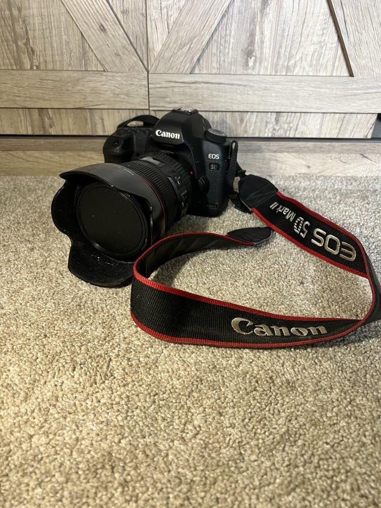 Canon EOS 5D Mark II 21.1MP Digital SLR Camera Bundle