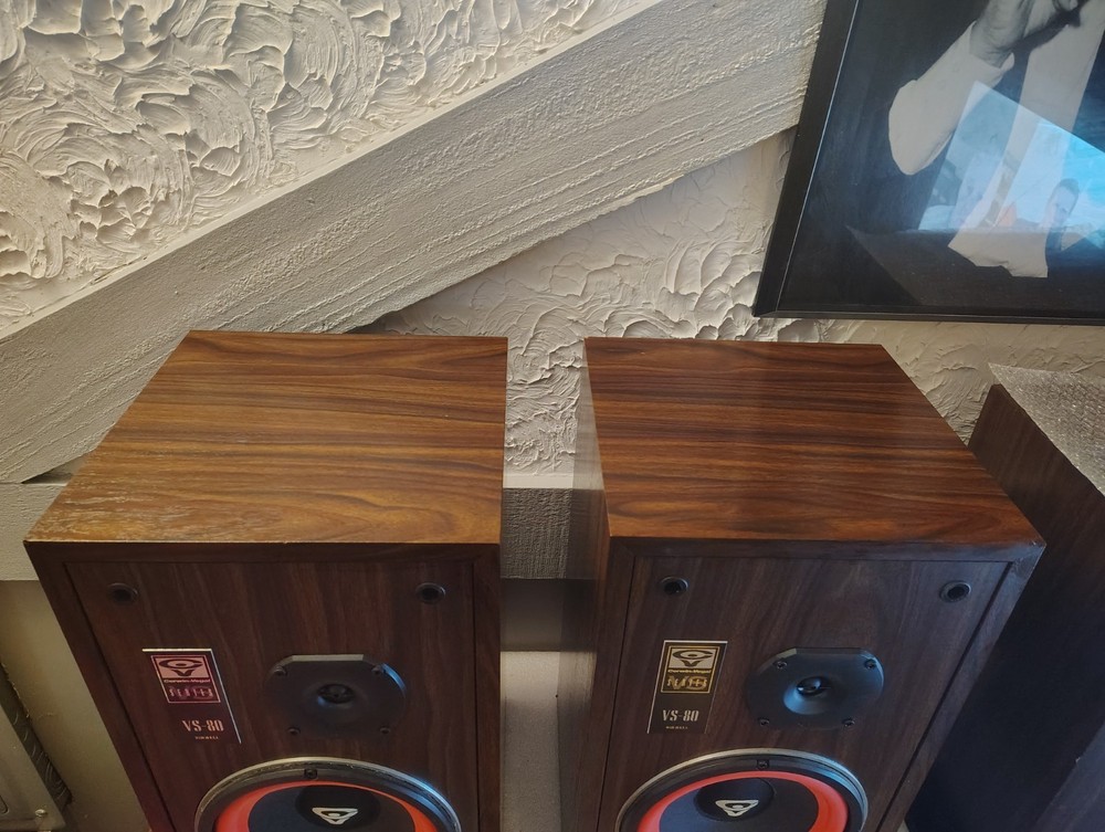 Cerwin Vega VS 80 speakers, one pair