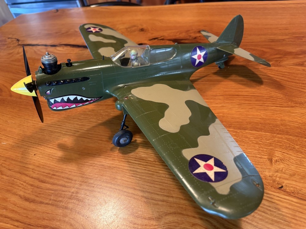 VINTAGE  COX  P-40  WARHAWK  - tested and working great!