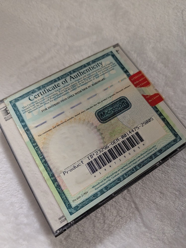 Microsoft Windows NT Workstation 4.0, & Microsoft Office Professional (2 Discs)