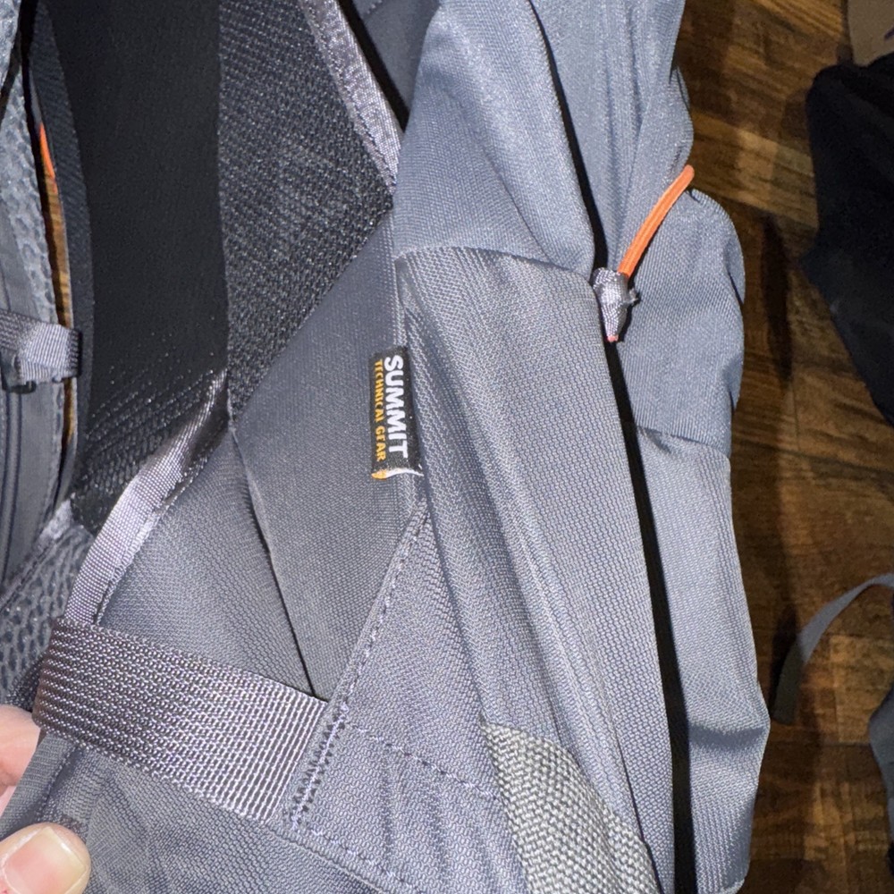 SUMMIT Technical Gear 에픽34(EPIC34) Hiking Backpack /CHARCOAL