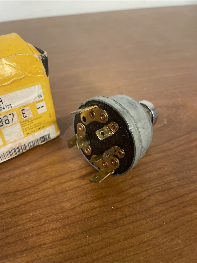 CATERPILLAR 101-3987 IGNITION SWITCH