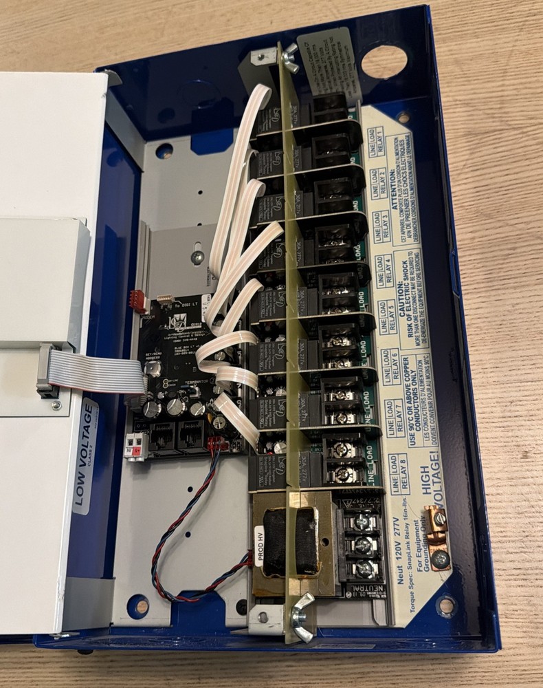 The Blue Box LT Smart Relay Panel GR1408LT w/Keys