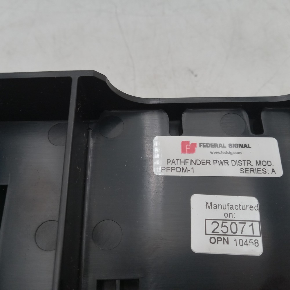 Federal Signal PFPDM-1 Power Distribution Module - Pathfinder