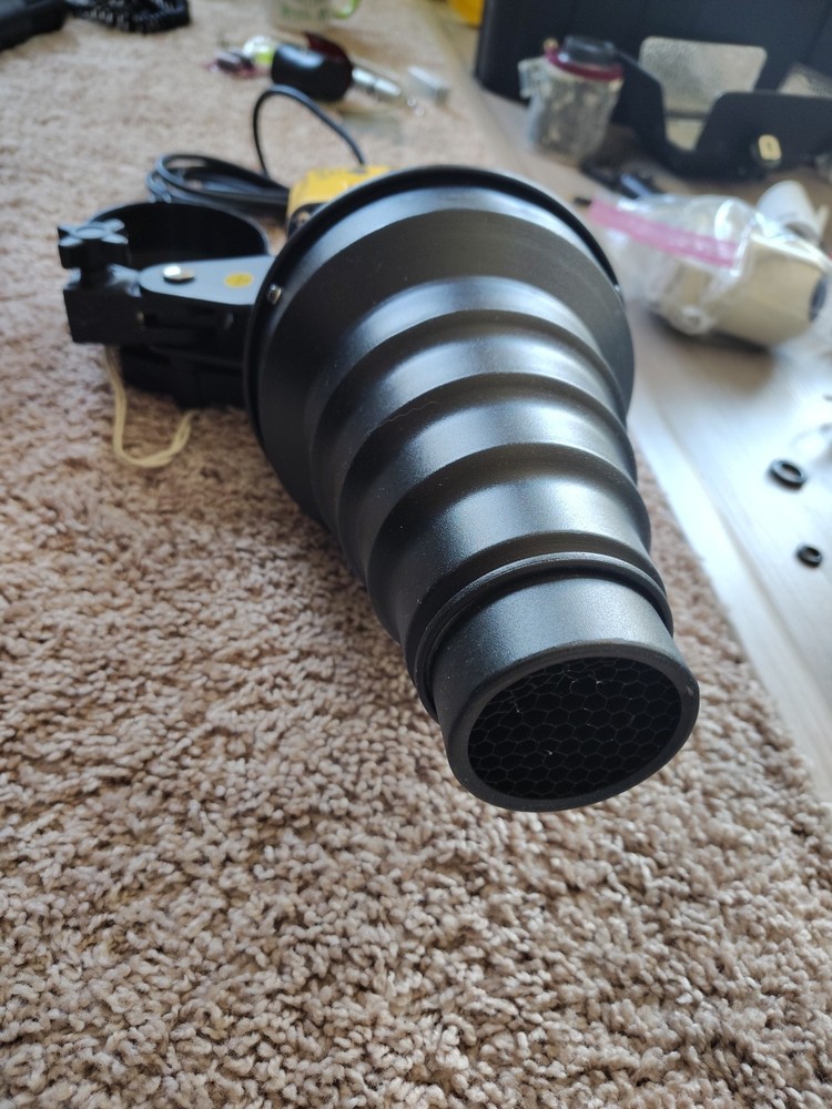 Interfit Honey Badger 320 Compact Flash Head