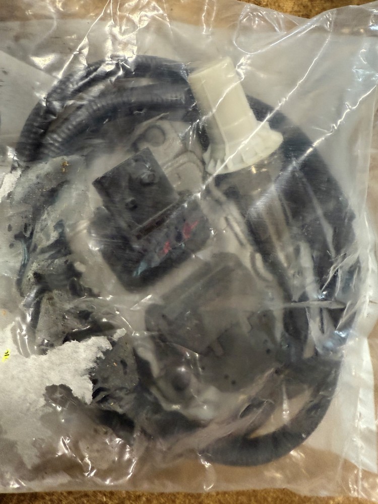 DETROIT DIESEL INLET NOX SENSOR