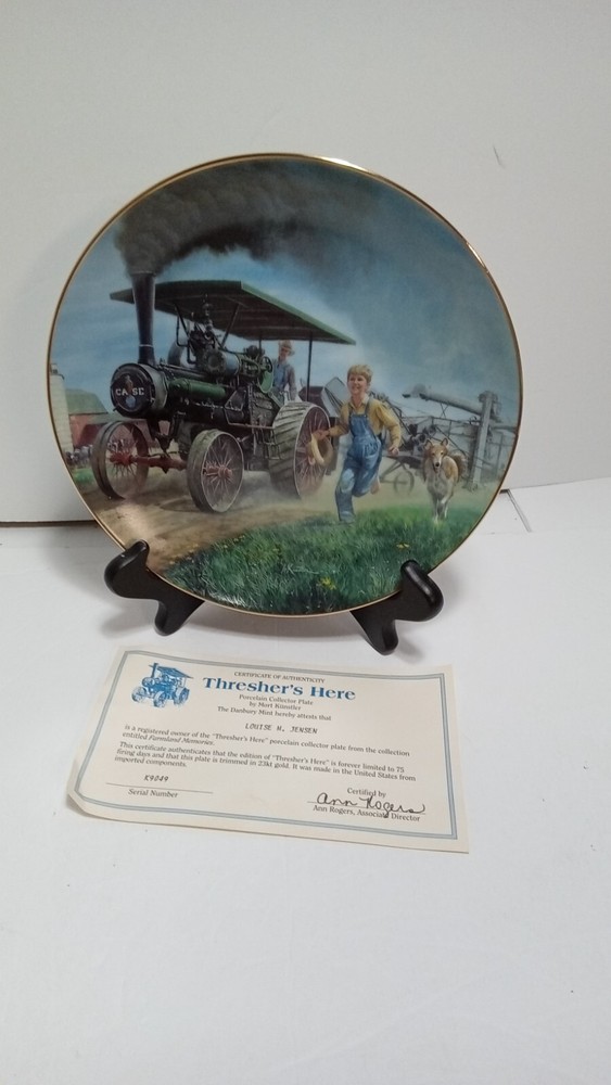 DANBURY MINT JOHN DEERE COLLECTOR PLATE--THERSHER'S HERE