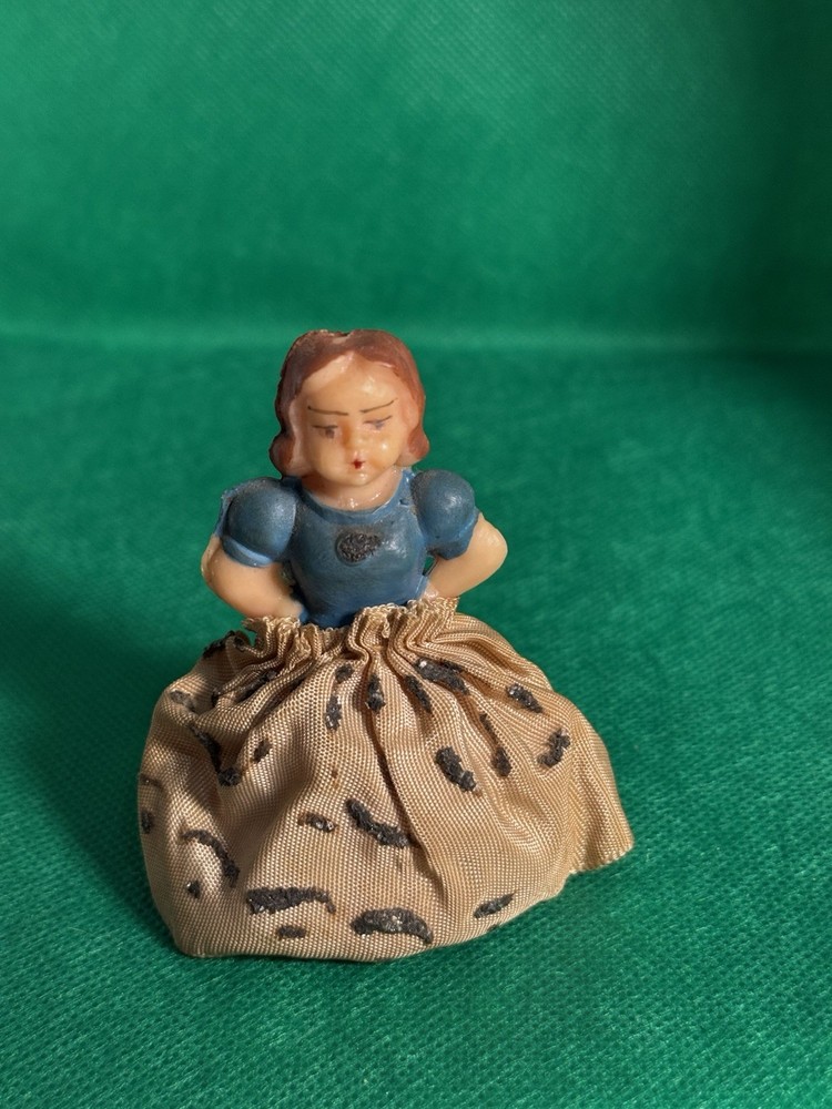 Vintage Lady Bust Spool String Pull Toy