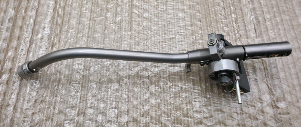 Technics Sl1200  Mk4 Tonearm