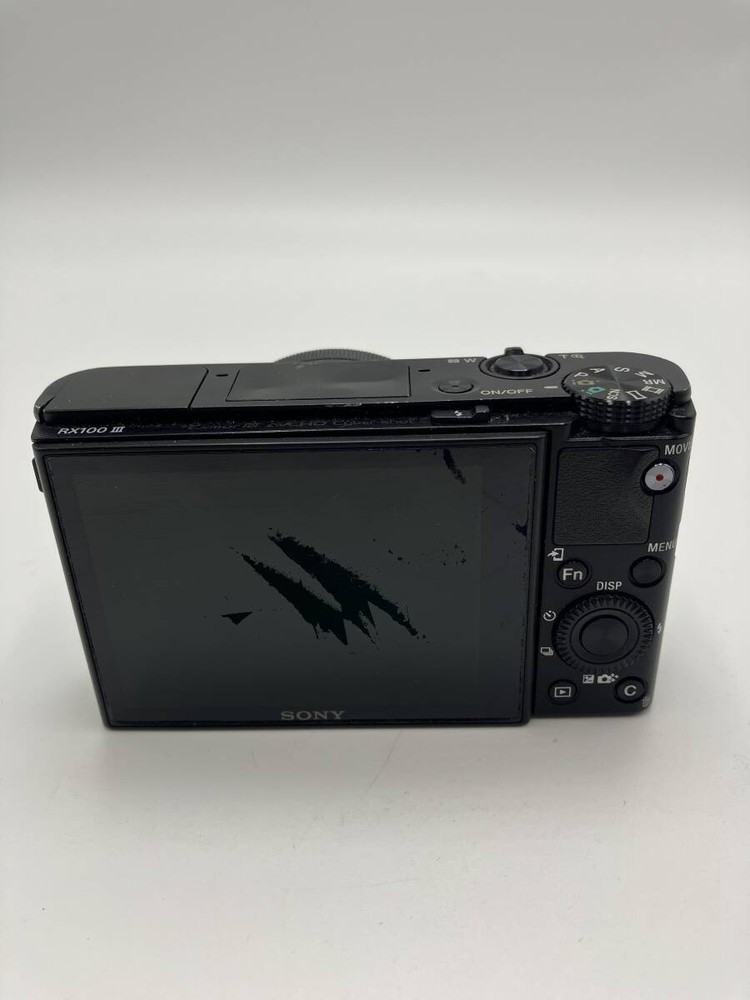 Tested SONY RX100 III
