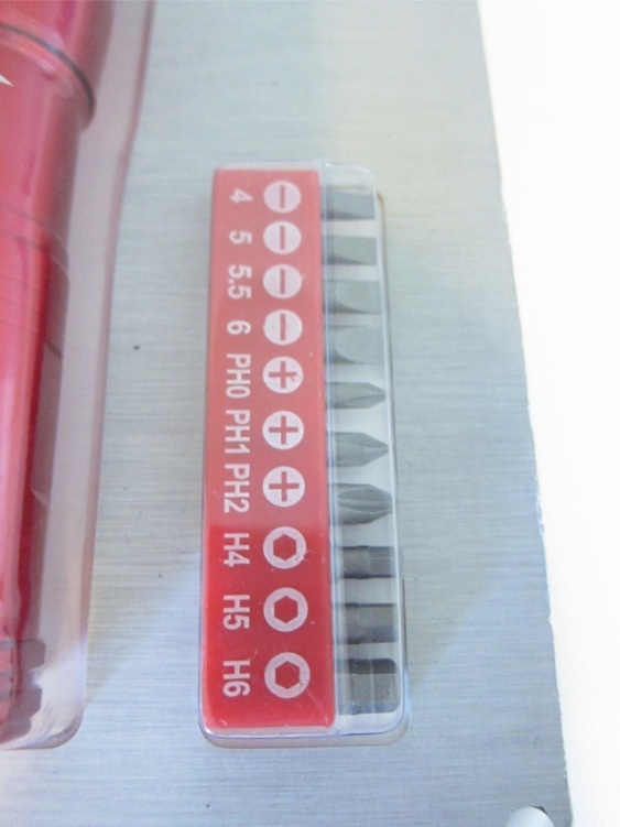 New Racheting Screwdriver Set w/ Built In Flashlight 10 Bits 