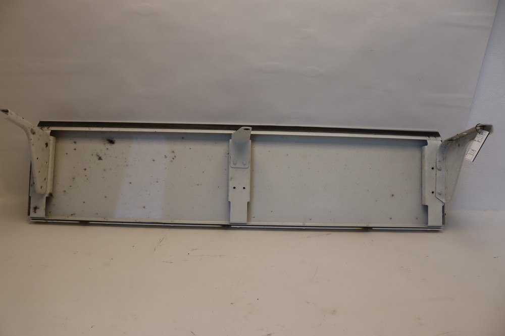 14-24 KENWORTH T680 RIGHT PASSENGER LOWER CAB EXTENDER FAIRING PANEL OEM