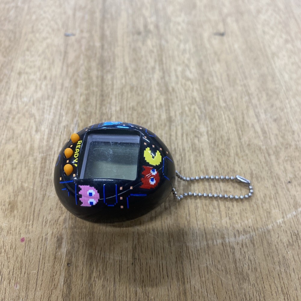 Pacman Tamagotchi