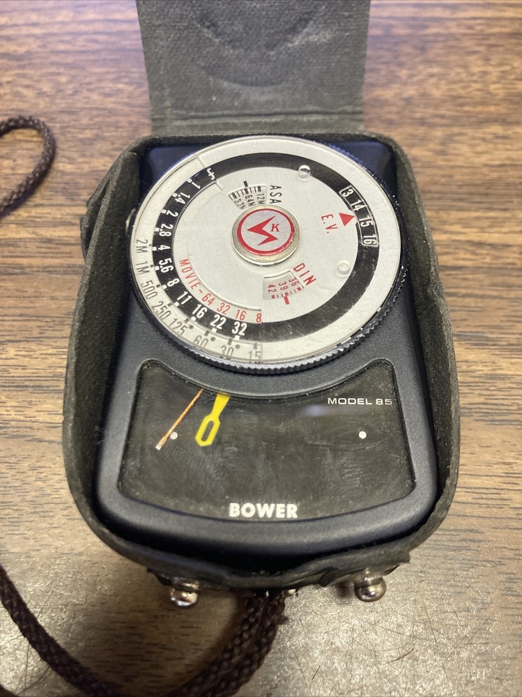 Bower Model 85 Light Meter w/ Case