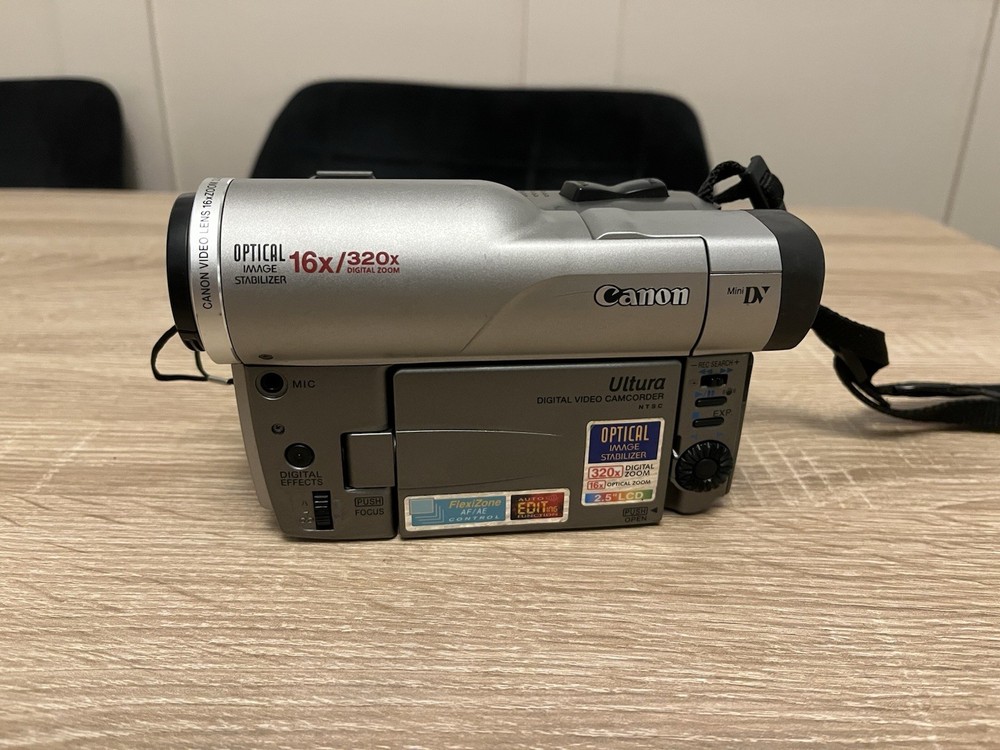 Canon Ultura A Mini DV Camcorder