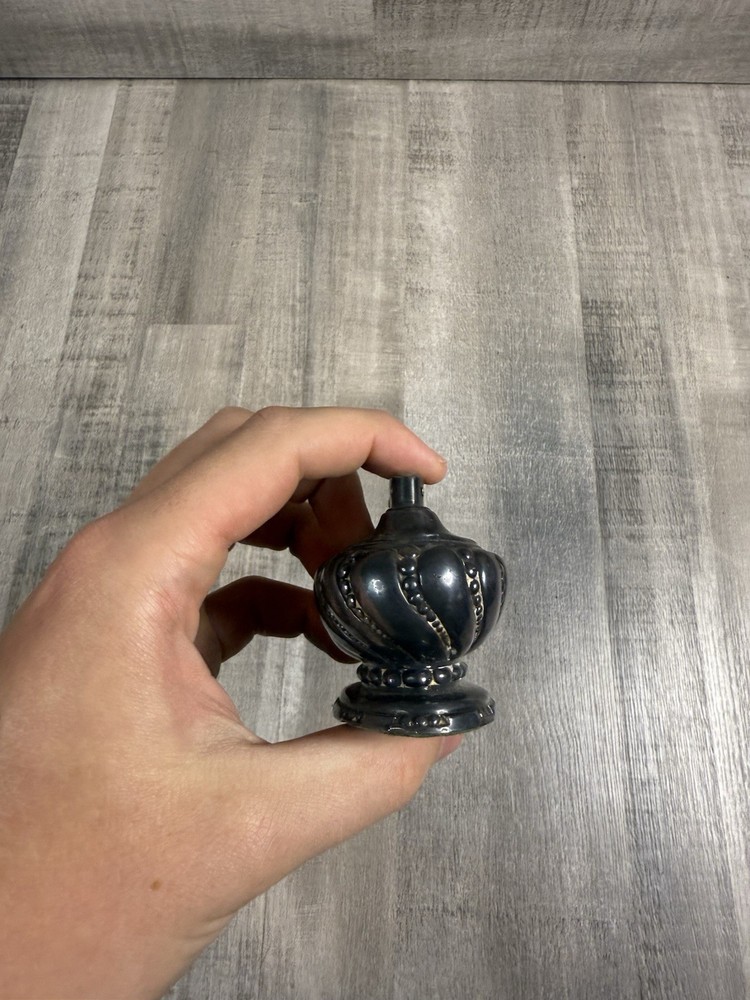 Vintage 1940/1950s Silver Plate Robson Crown Table Lighter