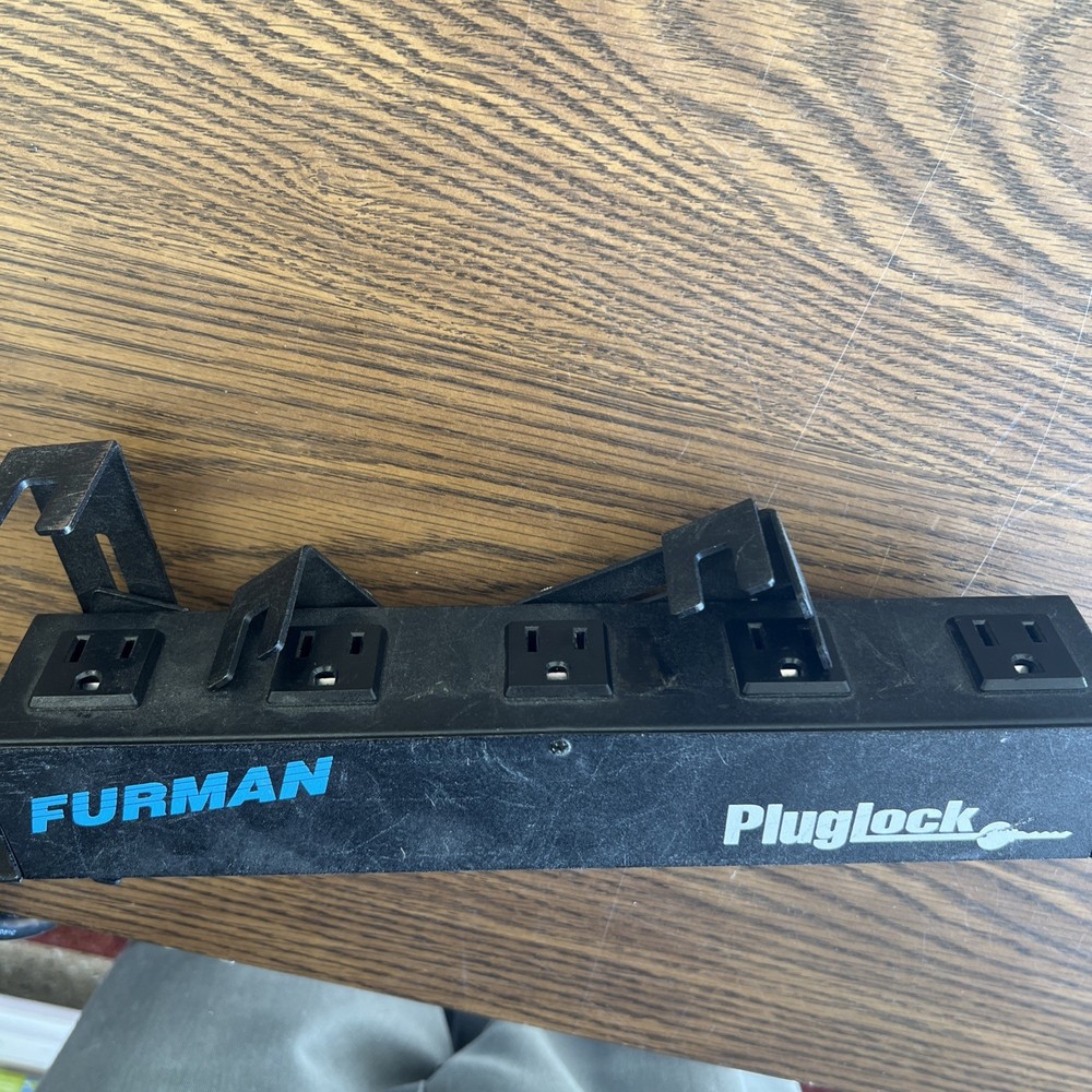 Furman Plug lock 5 Channel used working