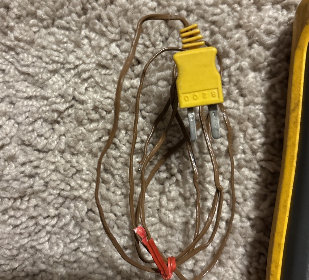 Fluke 51 II Single Input Digital Thermometer