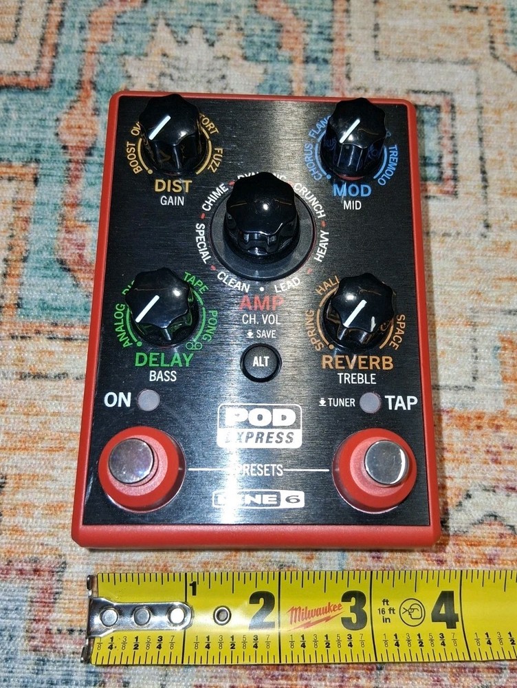 Line 6 POD Express Guitar Effects Processor Red EUC