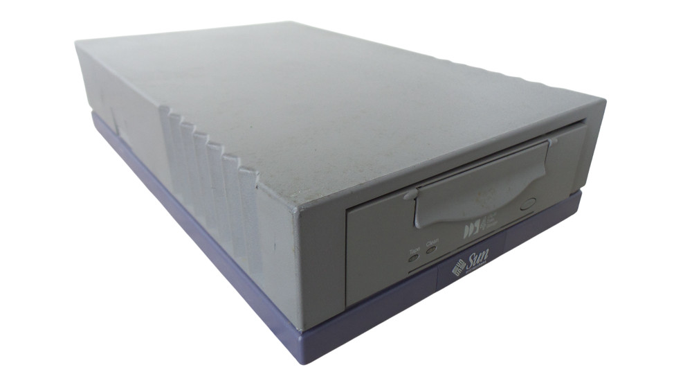 Sun Microsystems NO.611 599-2350-01 DAT 4 Digital Data Storage - Free Shipping