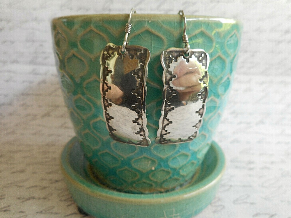 Kathy Lee Thomas KLT Sterling Silver Pressed Design Dangle Earrings E32-K1