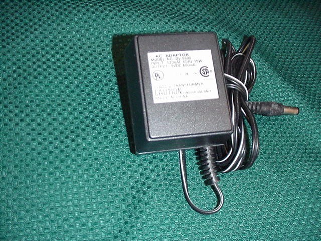 DV-9600 AC Adaptor Class 2 Transformer Input: Output: 9VDC 600mA