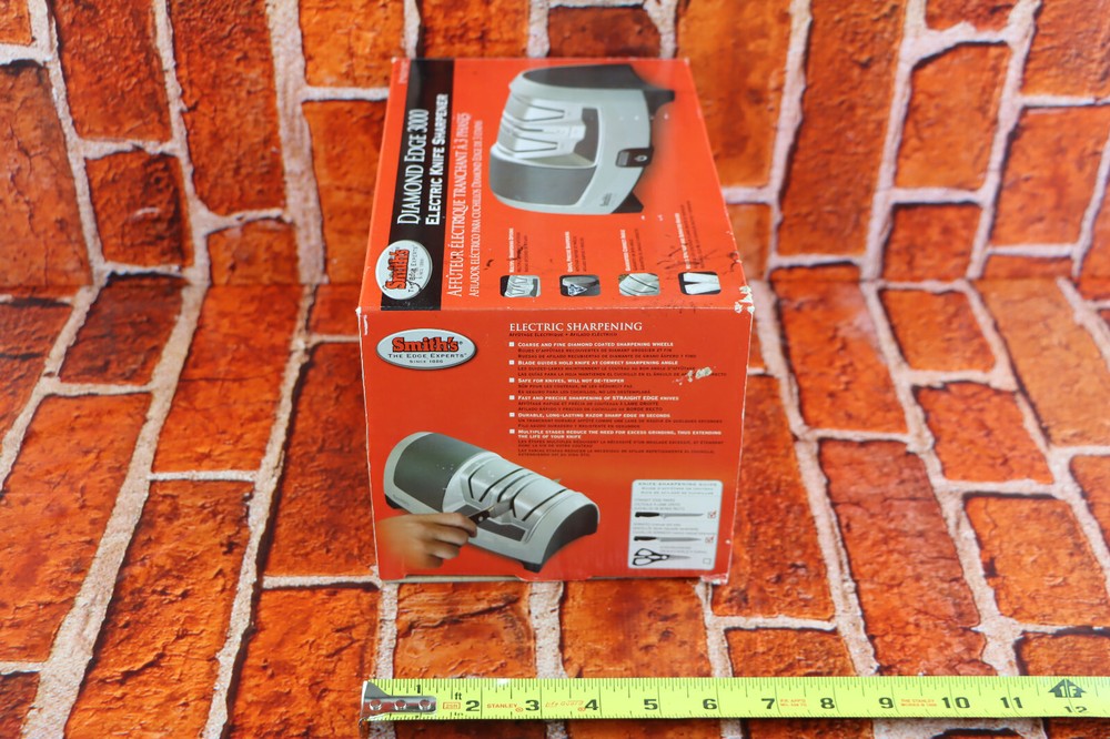 Smith's Diamond Edge 3000 Electric Knife Sharpener 50139