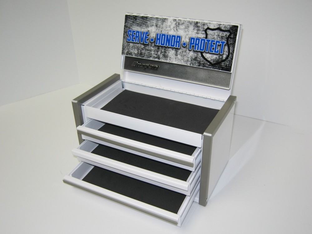 SNAP-ON MICRO 3-DRAWER TOP CHEST, FIRST RESPONDERS VERSION in WHITE has ding