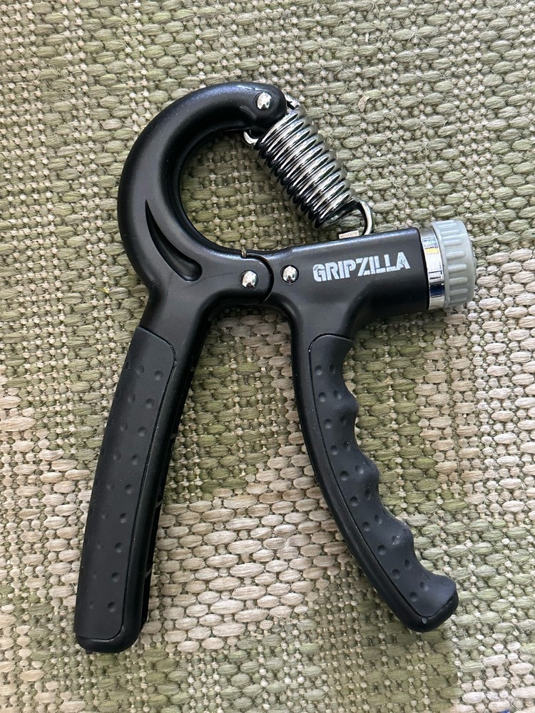 Grip Strength Tester Trainer - Electronic Hand Dynamometer/GripZilla 2 Pc
