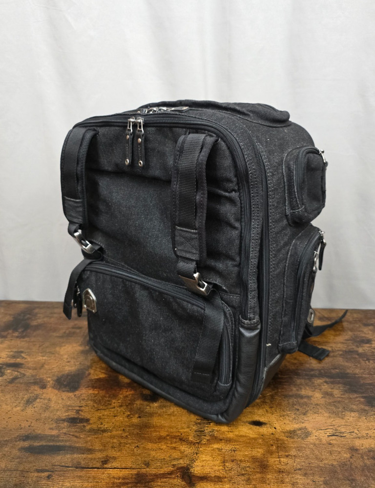 BURTON Aperture Pack / Backpack - VG!