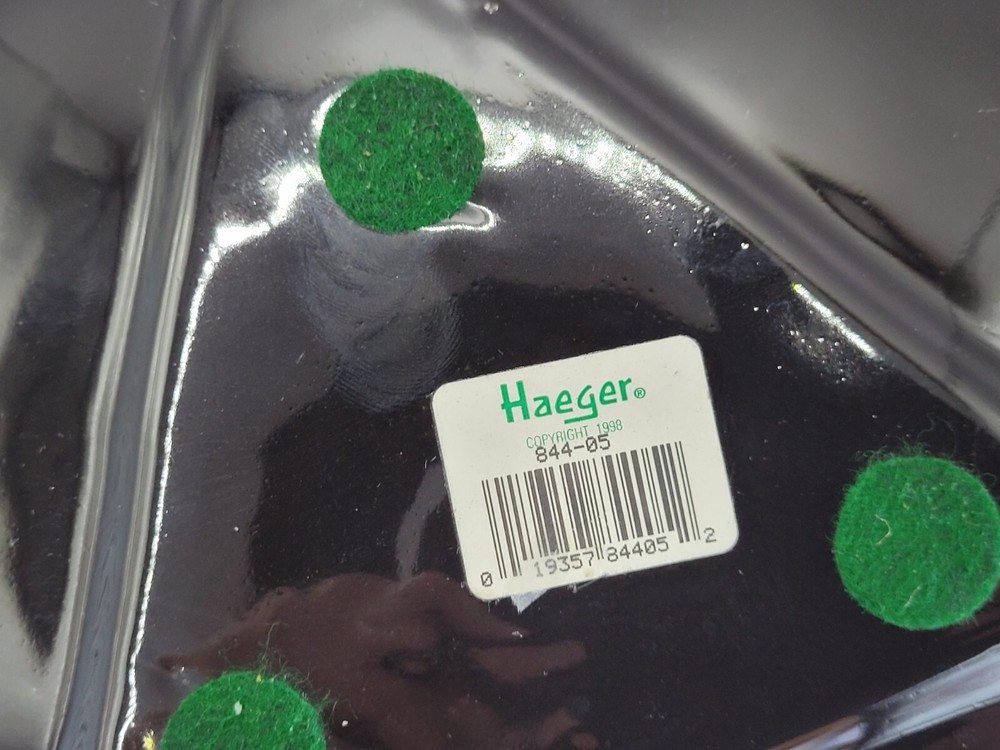 Haeger Round Black Planter Raised Triangle Base