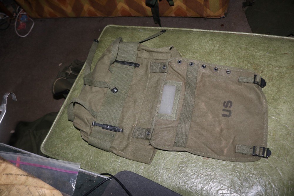 Mint condition USGI M-1956 buttpack 1959 dated nice!