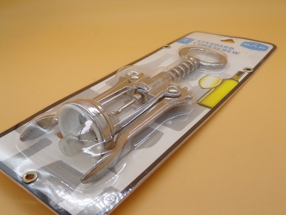 The Bar Corkscrew, Standard Size Jacent